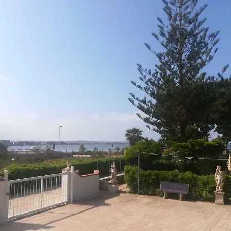 Casa Vacanza Stefania *
